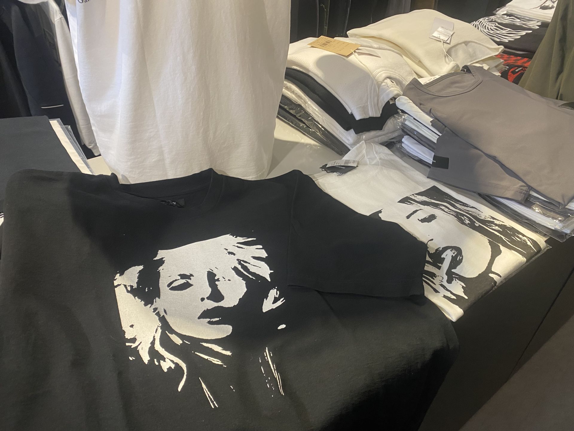 フクバカ 昼休み 服屋さん おこづかい ファッション