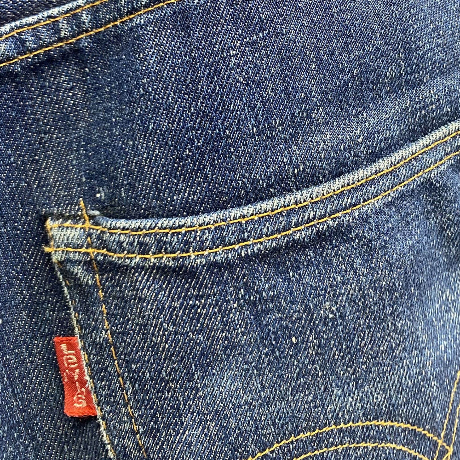 赤タブはスモール"e"