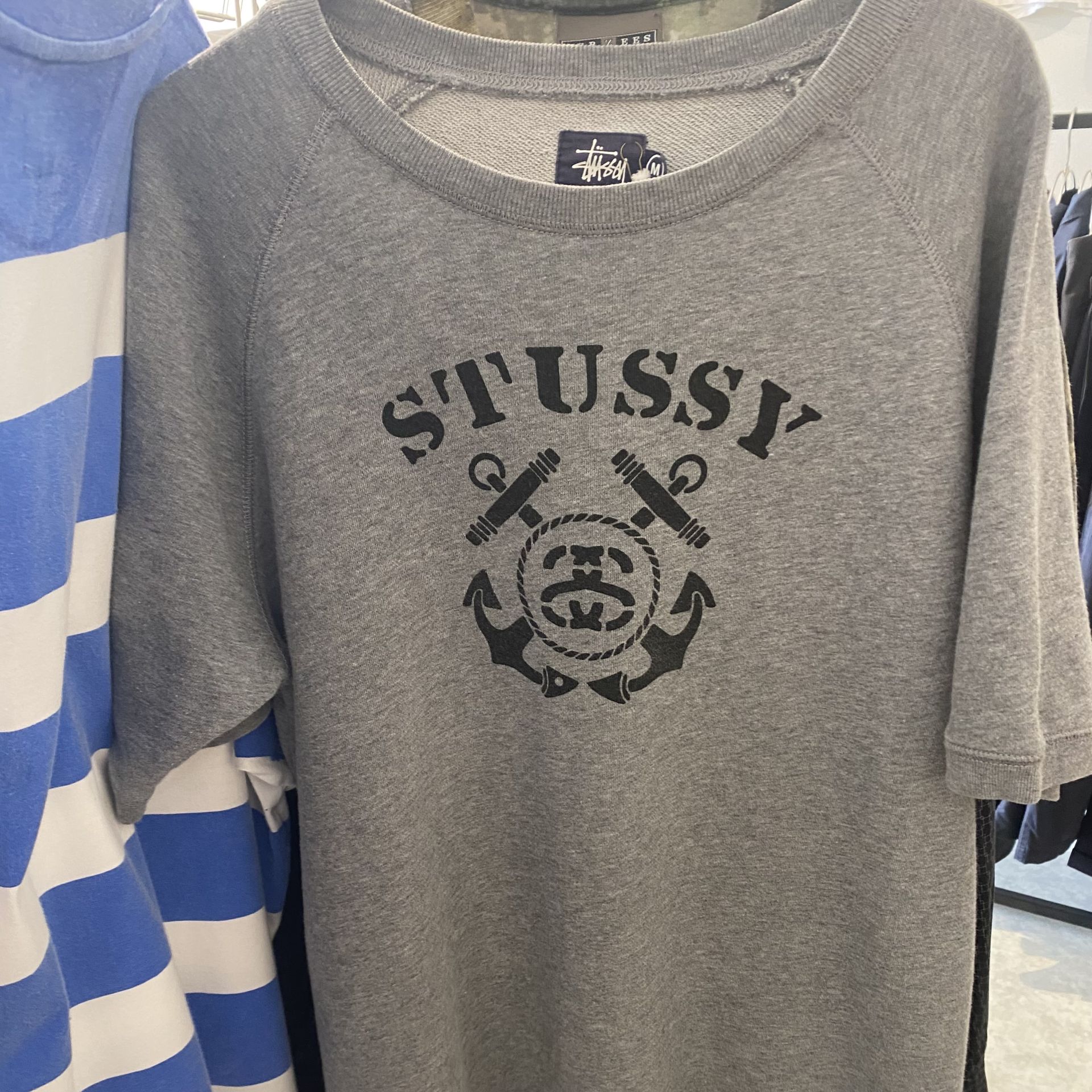 stussyの半袖スウェット