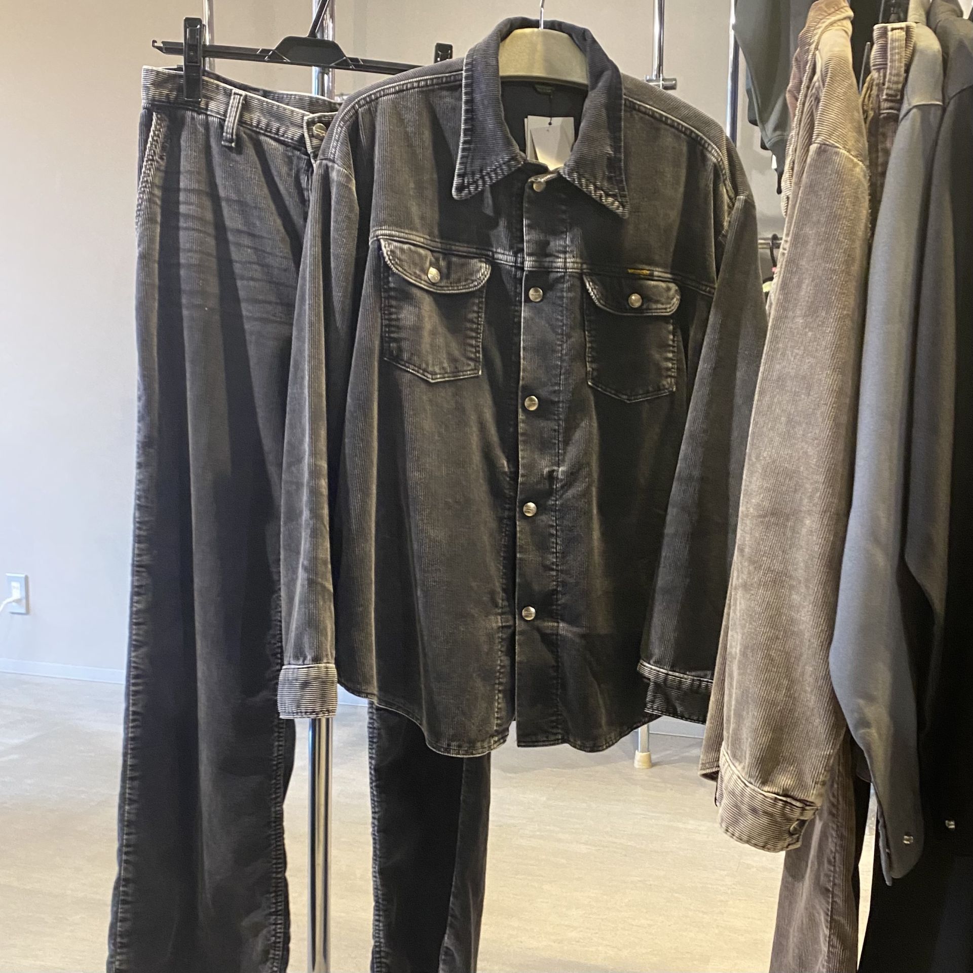 【N.HOOLYWOOD× Wrangler】 シャツジャケット＆ランチャーパンツ