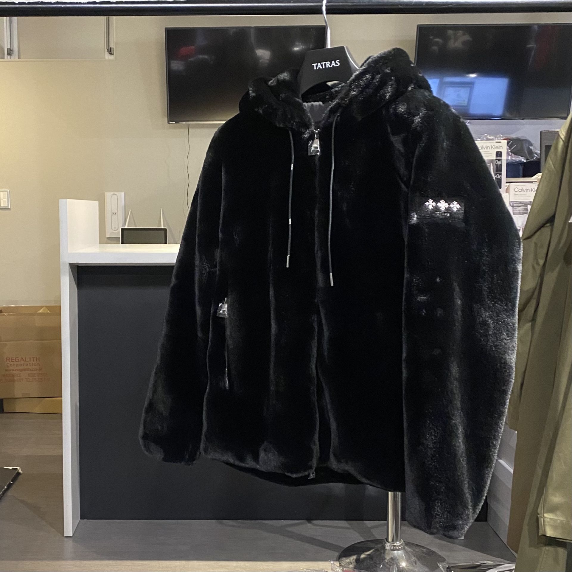 フクバカ 　昼休み　服屋さん おこづかい ファッション