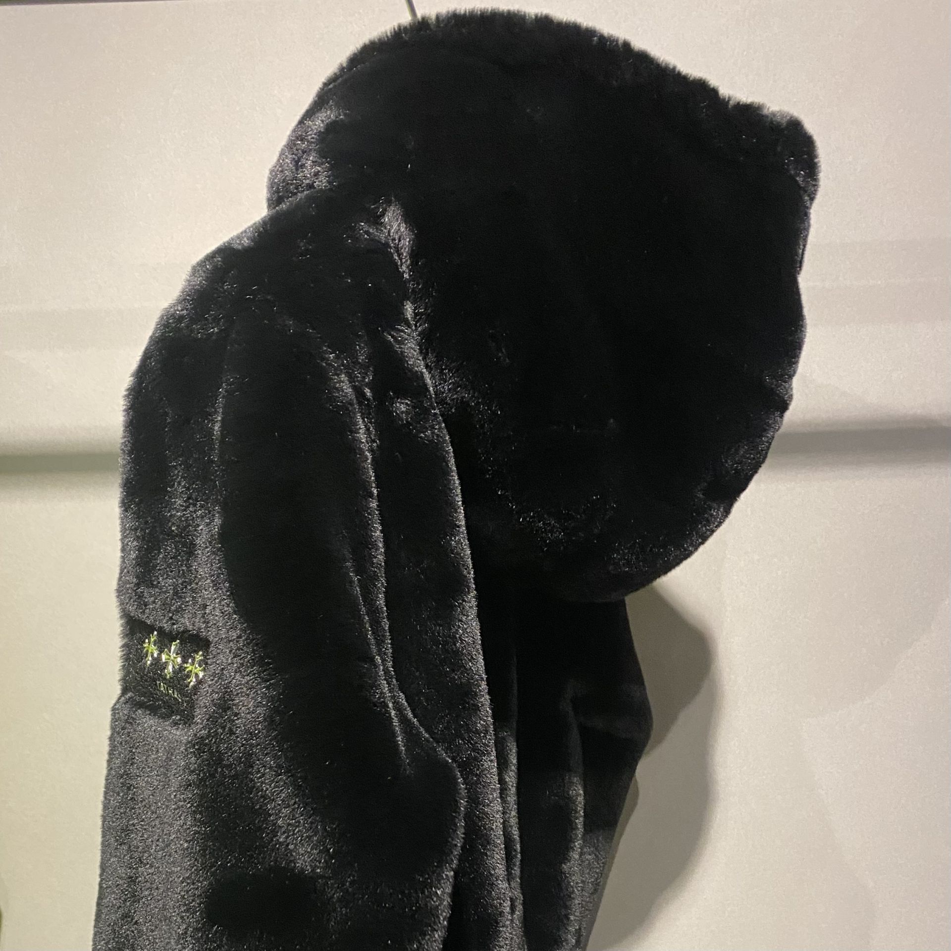 ボリューム感のあるフード